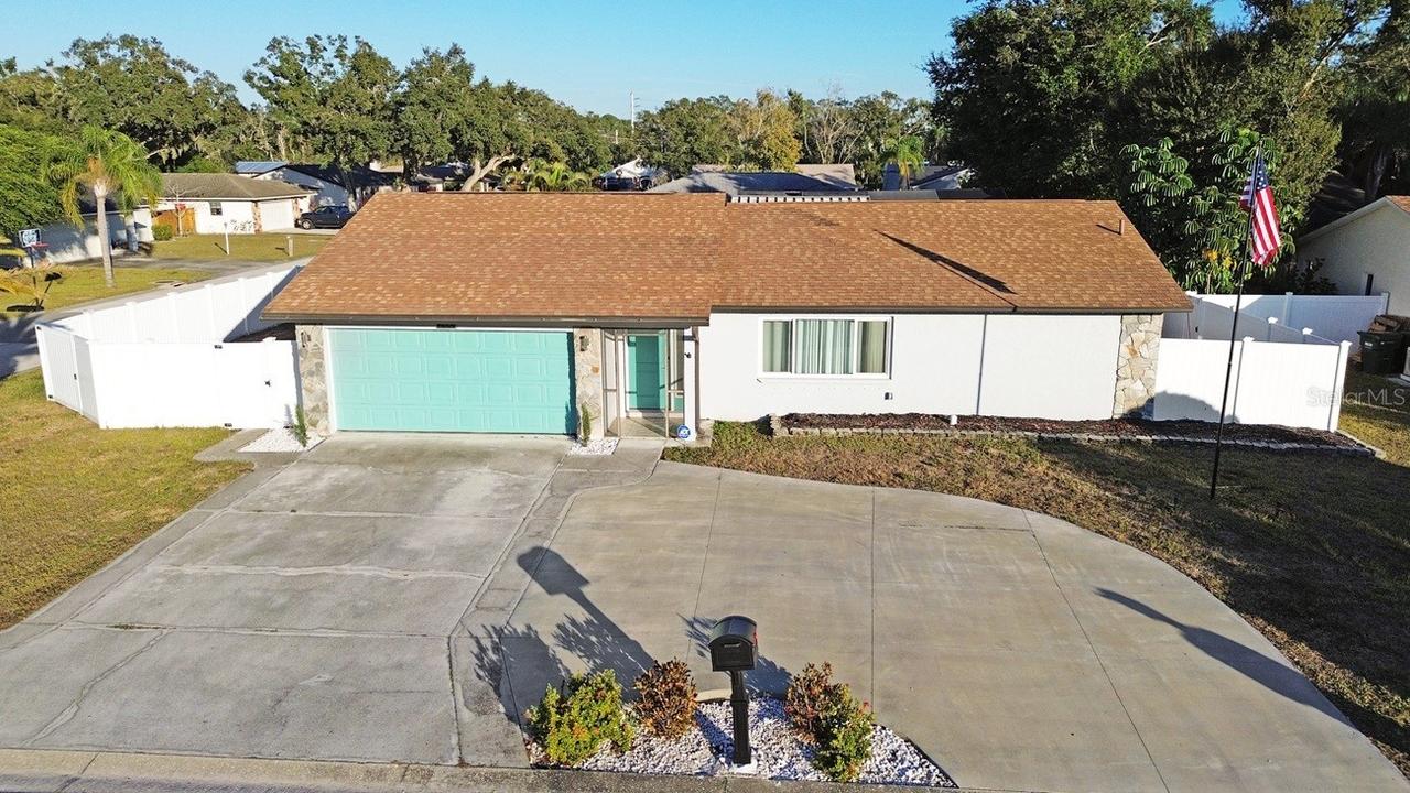 2490 Huffton Cir., Sarasota, FL 34235