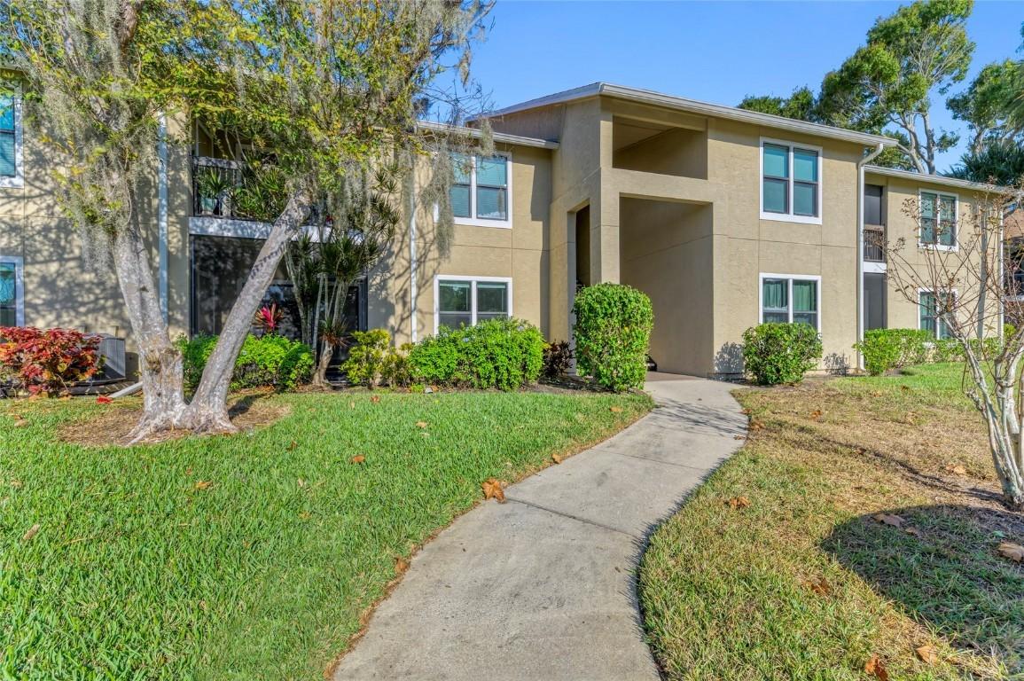 4045 Crockers Lake Blvd. #2215, Sarasota, FL 34238