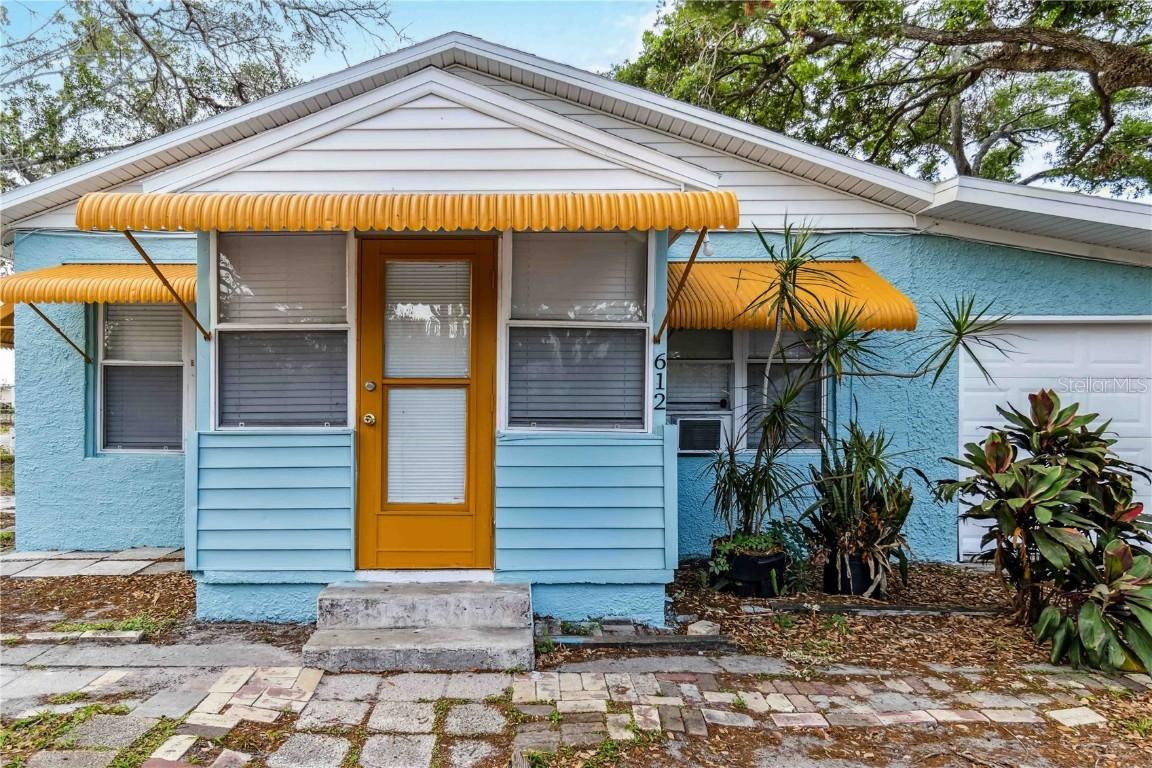 612 5th Avenue Dr., Bradenton, FL 34208