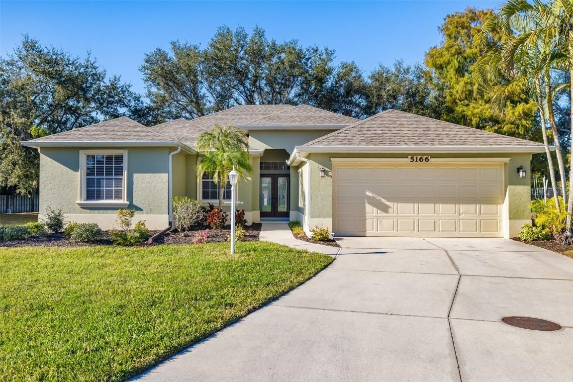5166 Magnolia Pond Dr., Sarasota, FL 34233