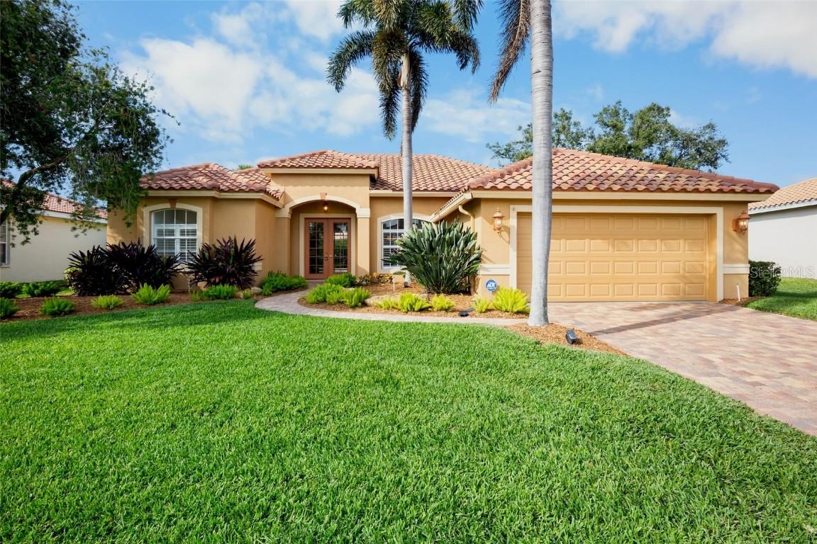5278 Far Oak Cir., Sarasota, FL 34238