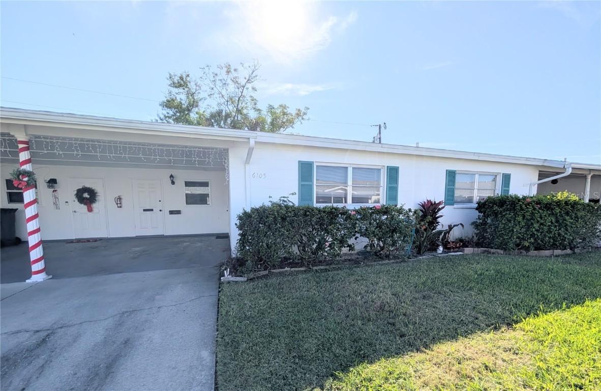 6105 Coral Way, Bradenton, FL 34207