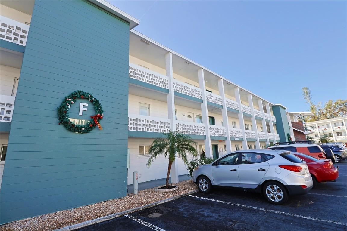 1850 Sunny Dr. #F4, Bradenton, FL 34207