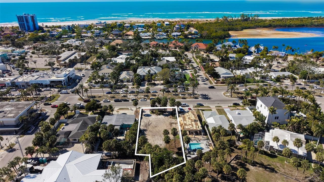 130 N Blvd Of The Presidents, Sarasota, FL 34236