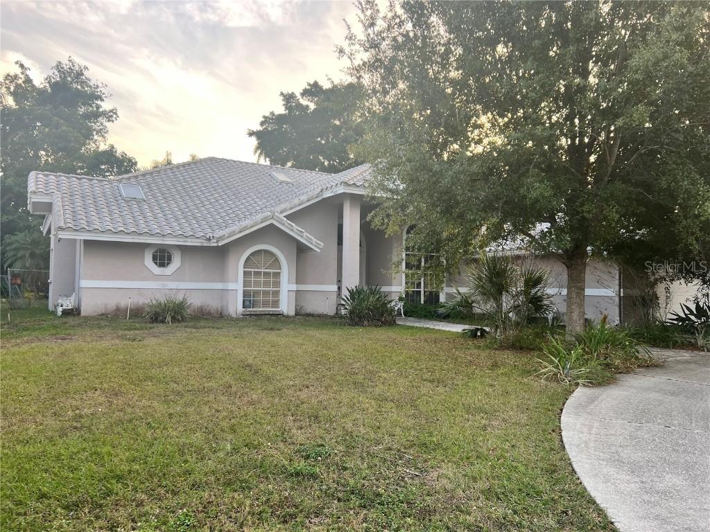 4215 Riverview Blvd., Bradenton, FL 34209