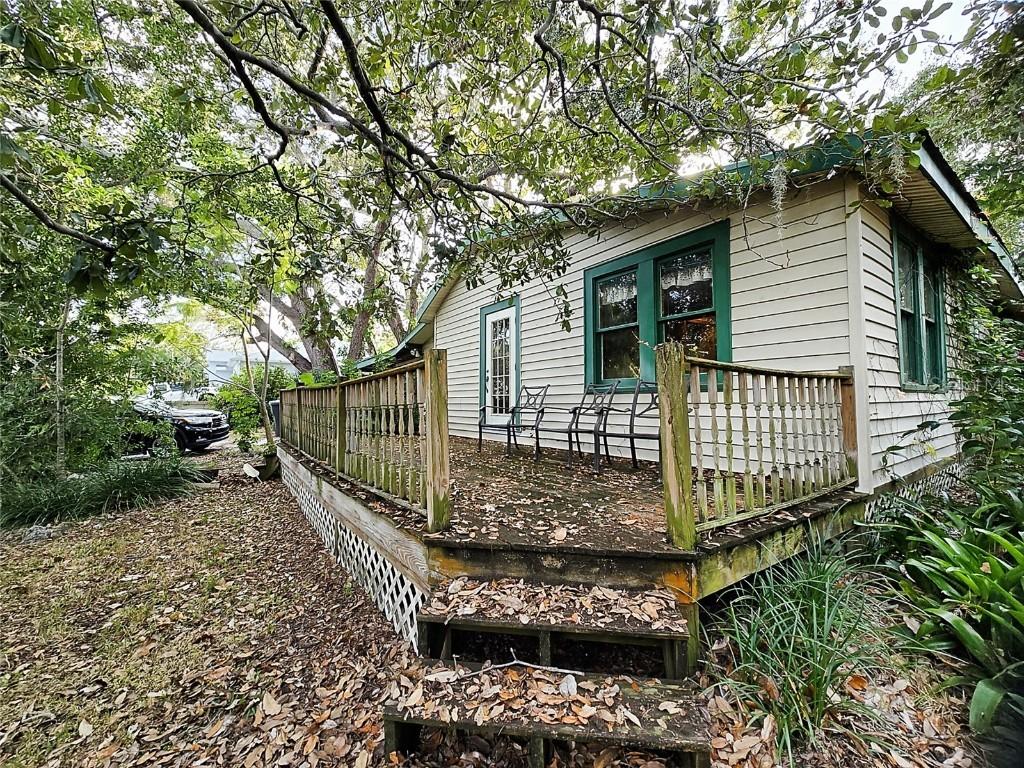 216 50th Street Ct., Bradenton, FL 34209