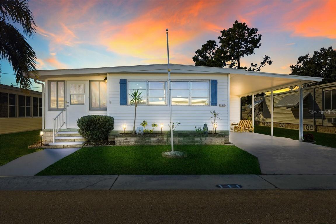 5619 Bayshore Rd. #111, Palmetto, FL 34221