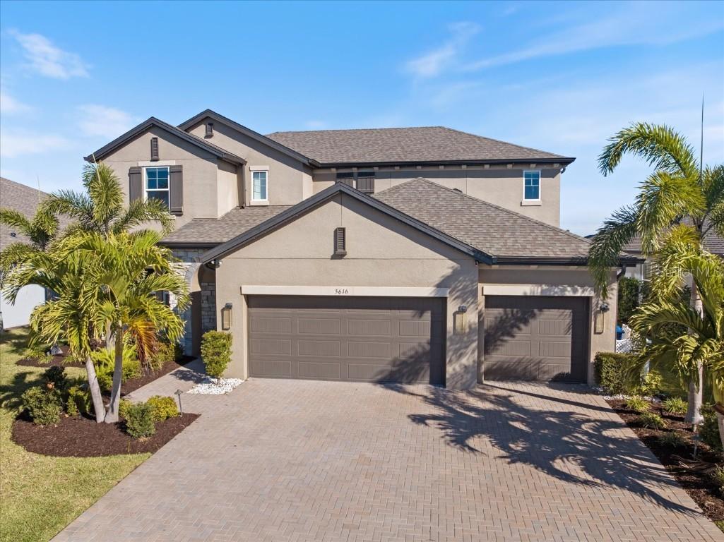 5616 Soft Skies Dr., Sarasota, FL 34238