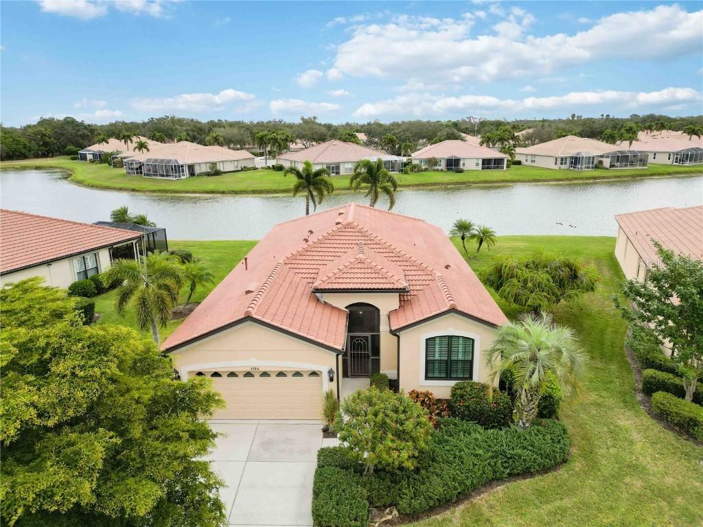 4164 Mackay Falls Ter., Sarasota, FL 34243