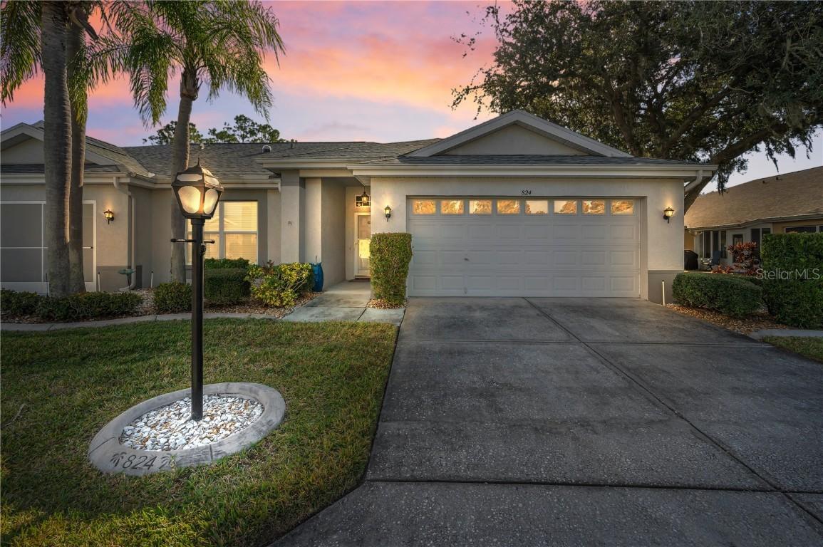 824 Manchester Woods Dr. #48, Sun City Center, FL 33573