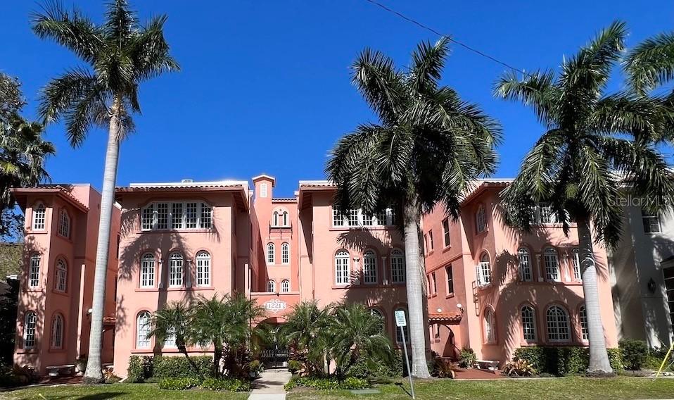 1221 N Palm Ave. #204, Sarasota, FL 34236