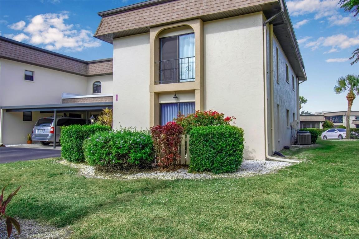 1728 Lakeside Dr. #1720-B, Venice, FL 34293