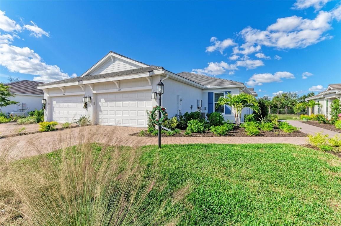 6017 Mesa Glen, Sarasota, FL 34243