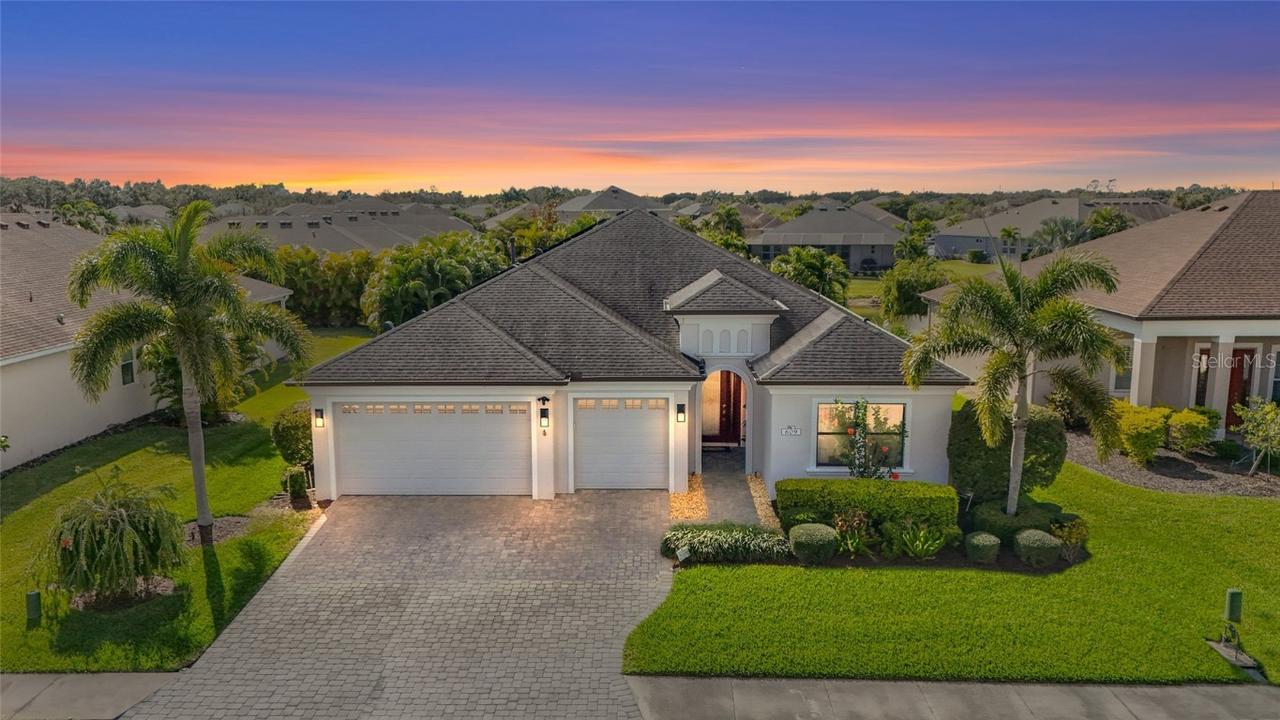 609 Rosemary Cir., Bradenton, FL 34212