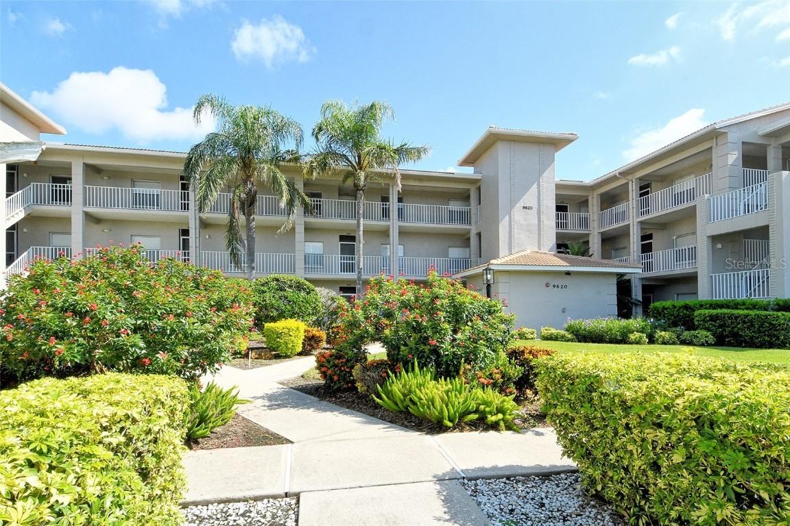 9620 Club South Cir. #5107, Sarasota, FL 34238