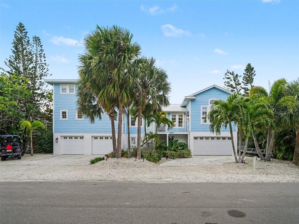 129 Hammock Rd., Anna Maria, FL 34216