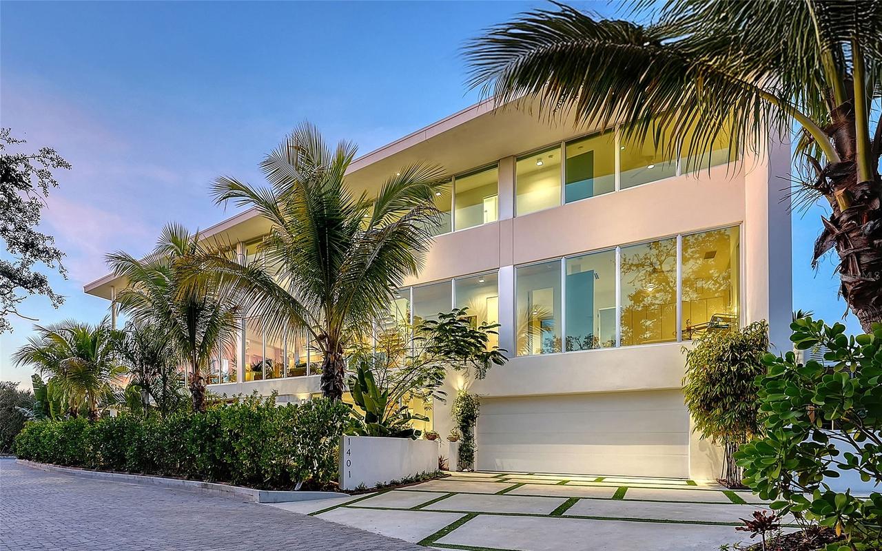 1401 Kenilworth St., Sarasota, FL 34231