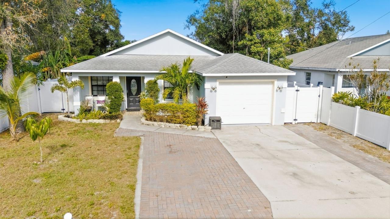519 29th Ave., Bradenton, FL 34205