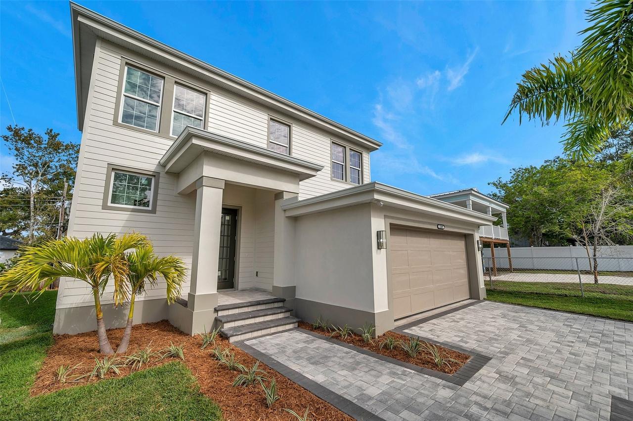 2369 Bahia Vista St., Sarasota, FL 34239
