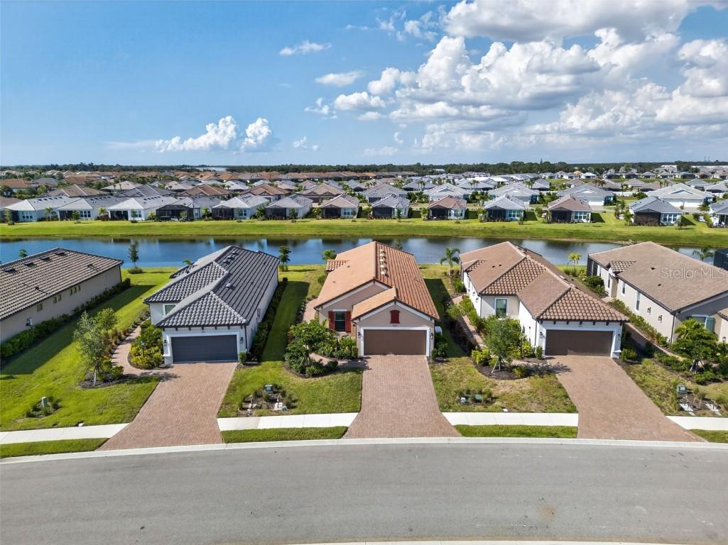 16221 Fortezza Dr., Bradenton, FL 34211