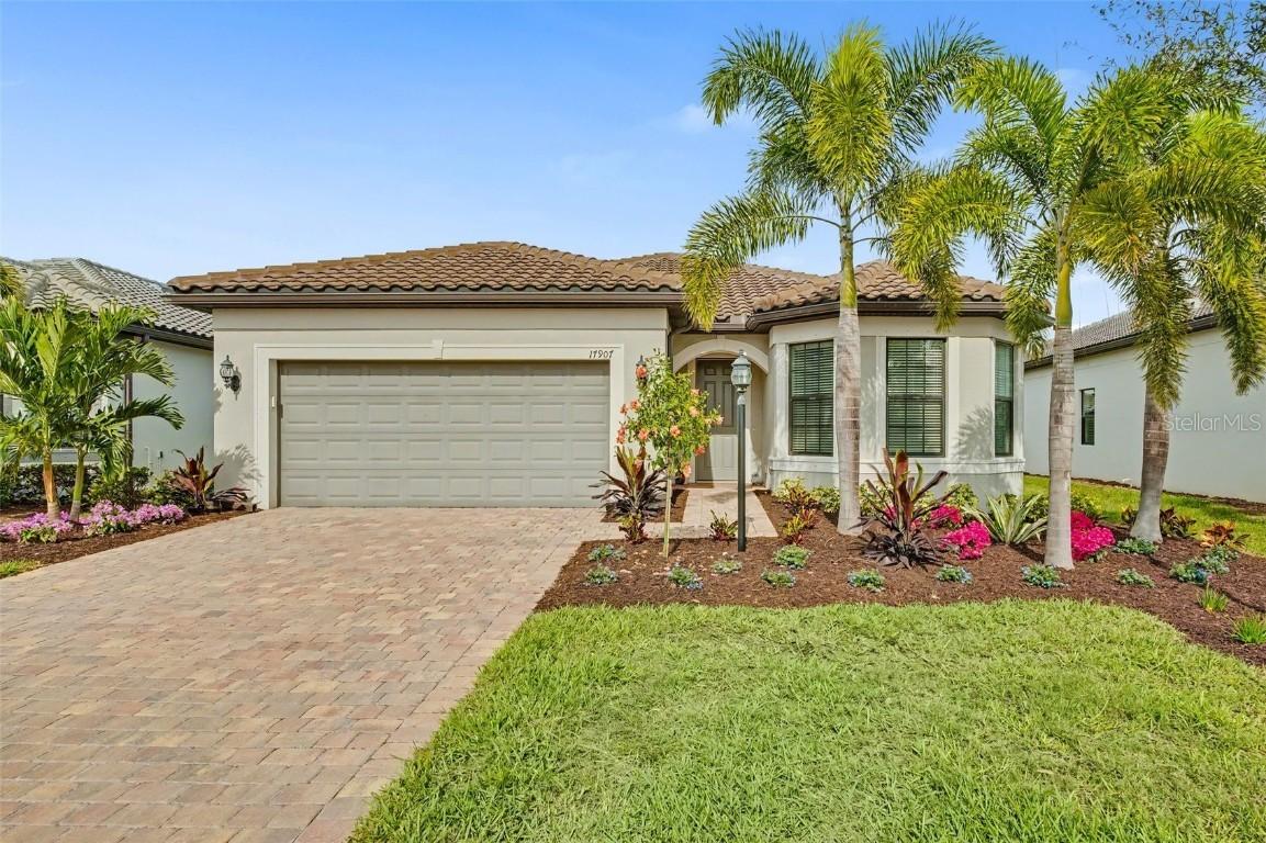 17907 Eastbrook Ter., Bradenton, FL 34202