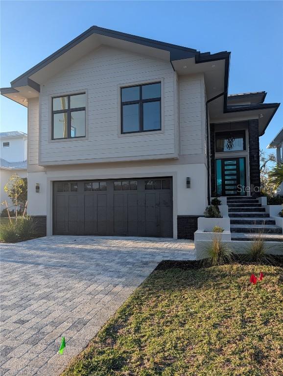 527 Venice Ln., Sarasota, FL 34242