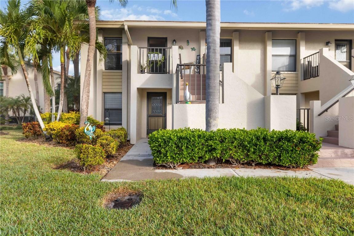 4482 Weybridge #62, Sarasota, FL 34235