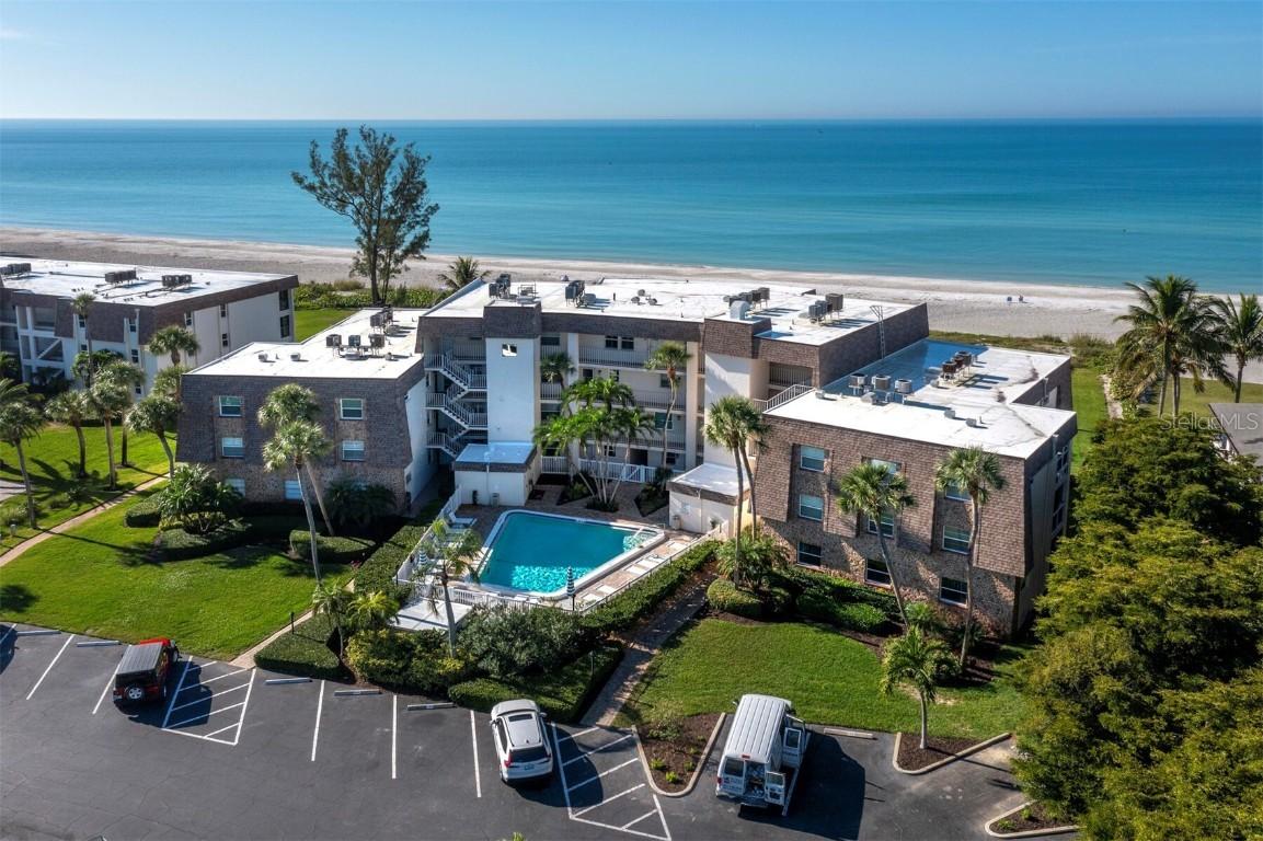5231 Gulf Of Mexico Dr. #104, Longboat Key, FL 34228