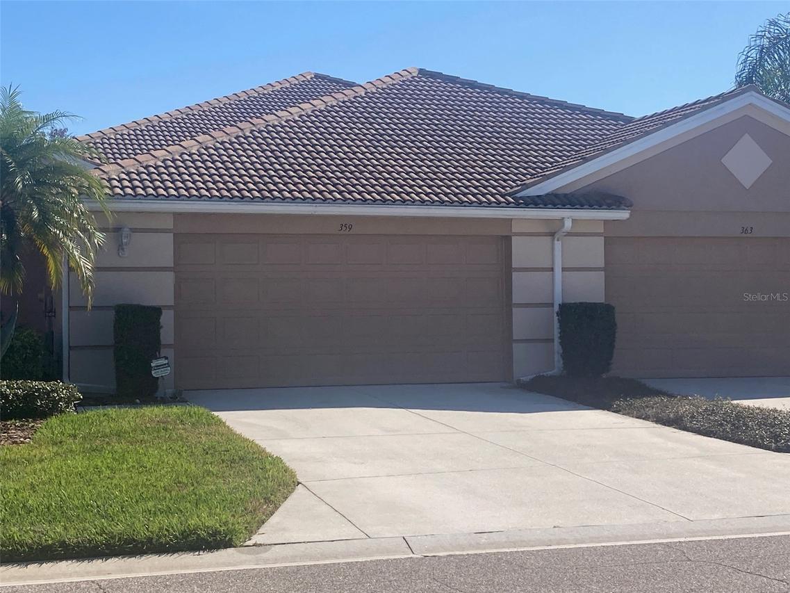 359 Fairway Isles Ln., Bradenton, FL 34212