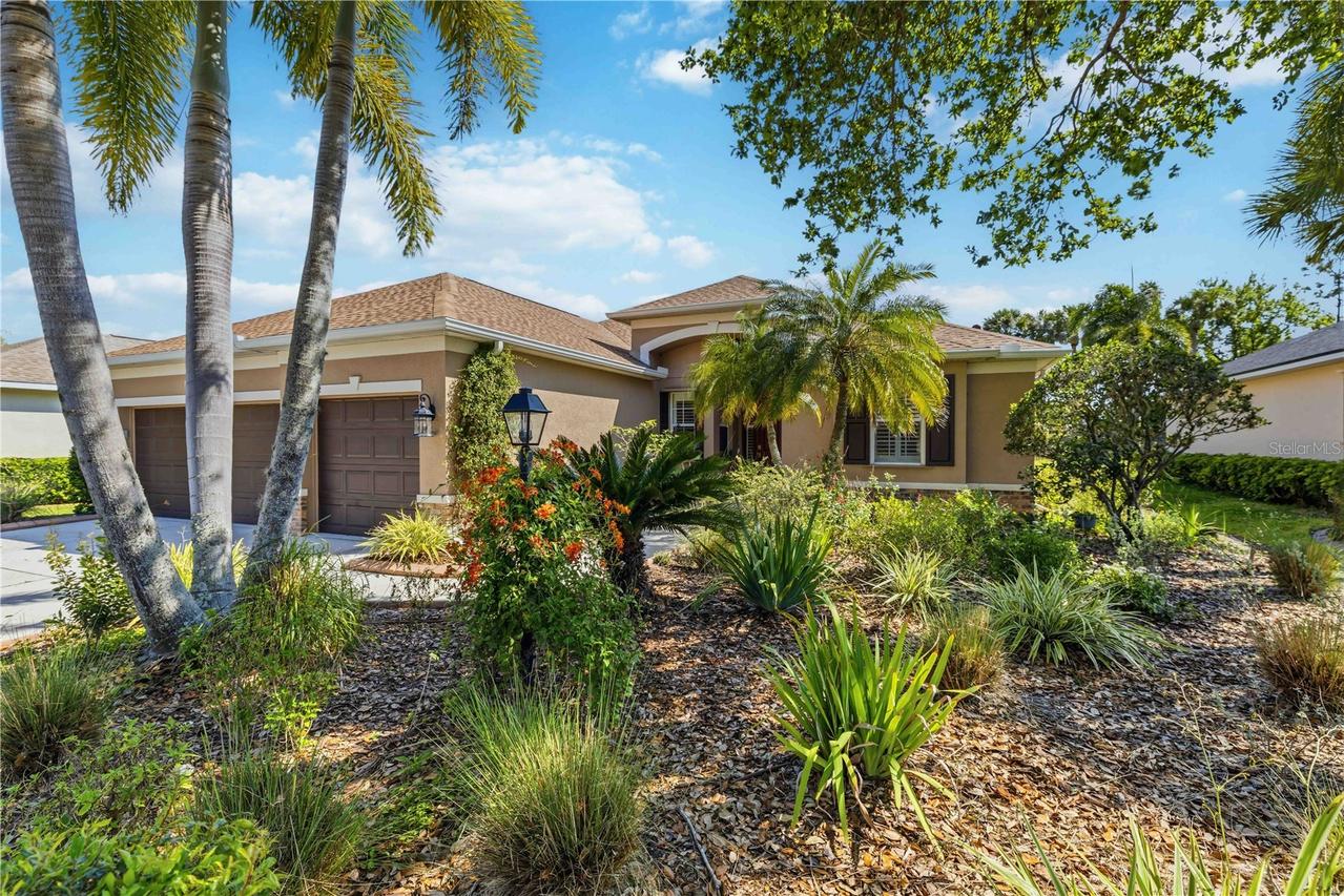 7918 Edmonston Cir., University Park, FL 34201