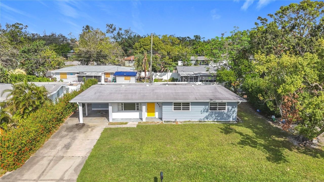 2877 Michigan St., Sarasota, FL 34237