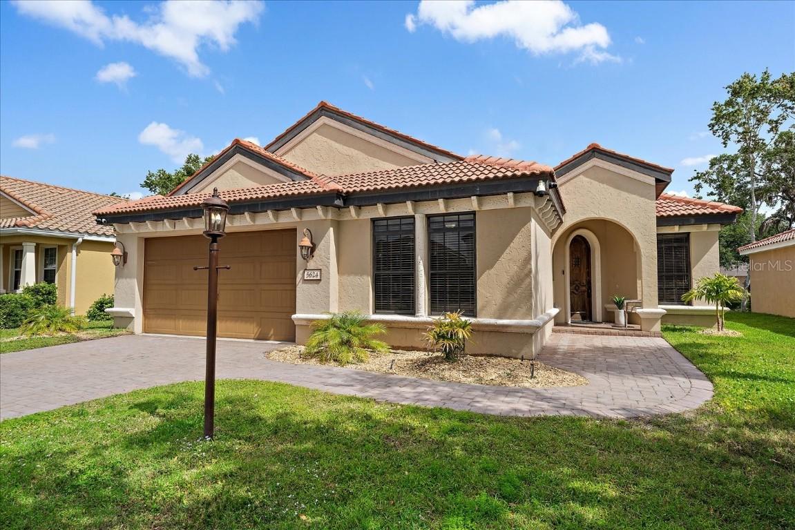 5624 Aaron Ct., Sarasota, FL 34232