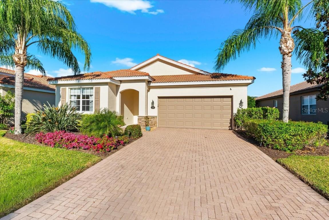 343 River Enclave Ct, Bradenton, FL 34212