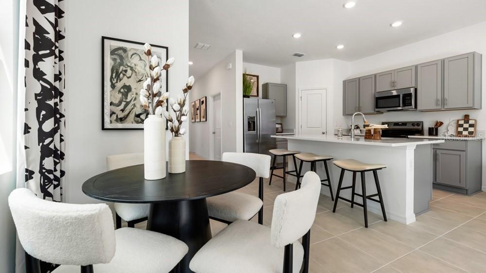 10717 Eclipse St., Sarasota, FL 34241