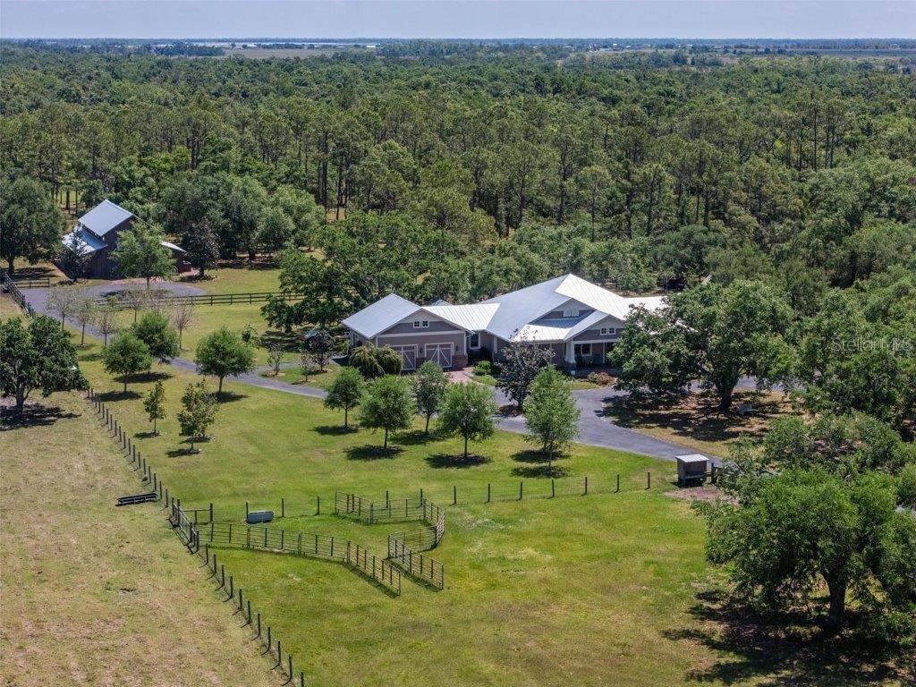 12615 River Rd., Myakka City, FL 34251