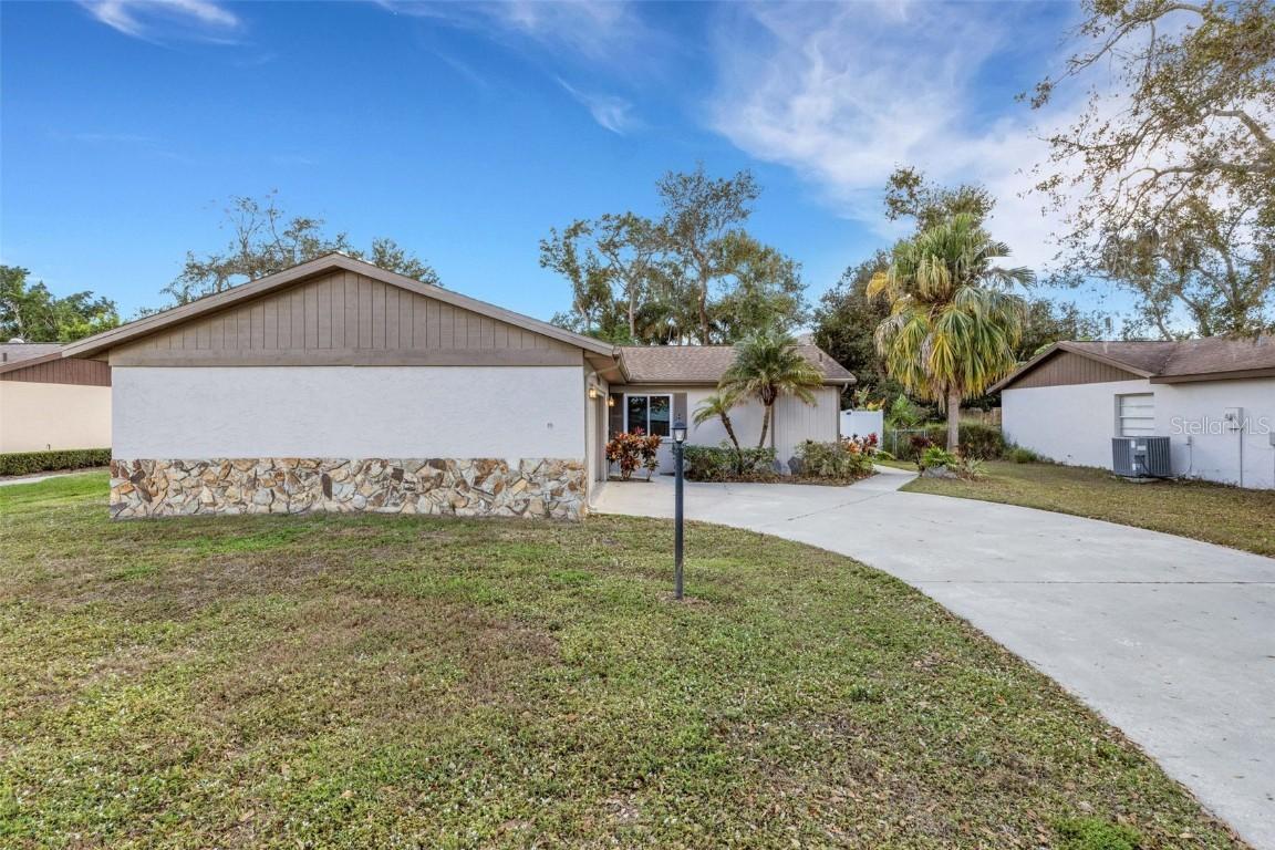 6724 Jarvis Rd., Sarasota, FL 34241