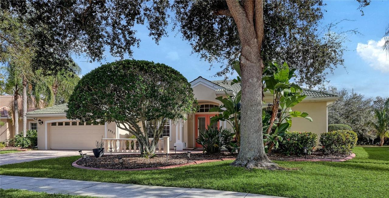6925 Conestoga Pl., Bradenton, FL 34201