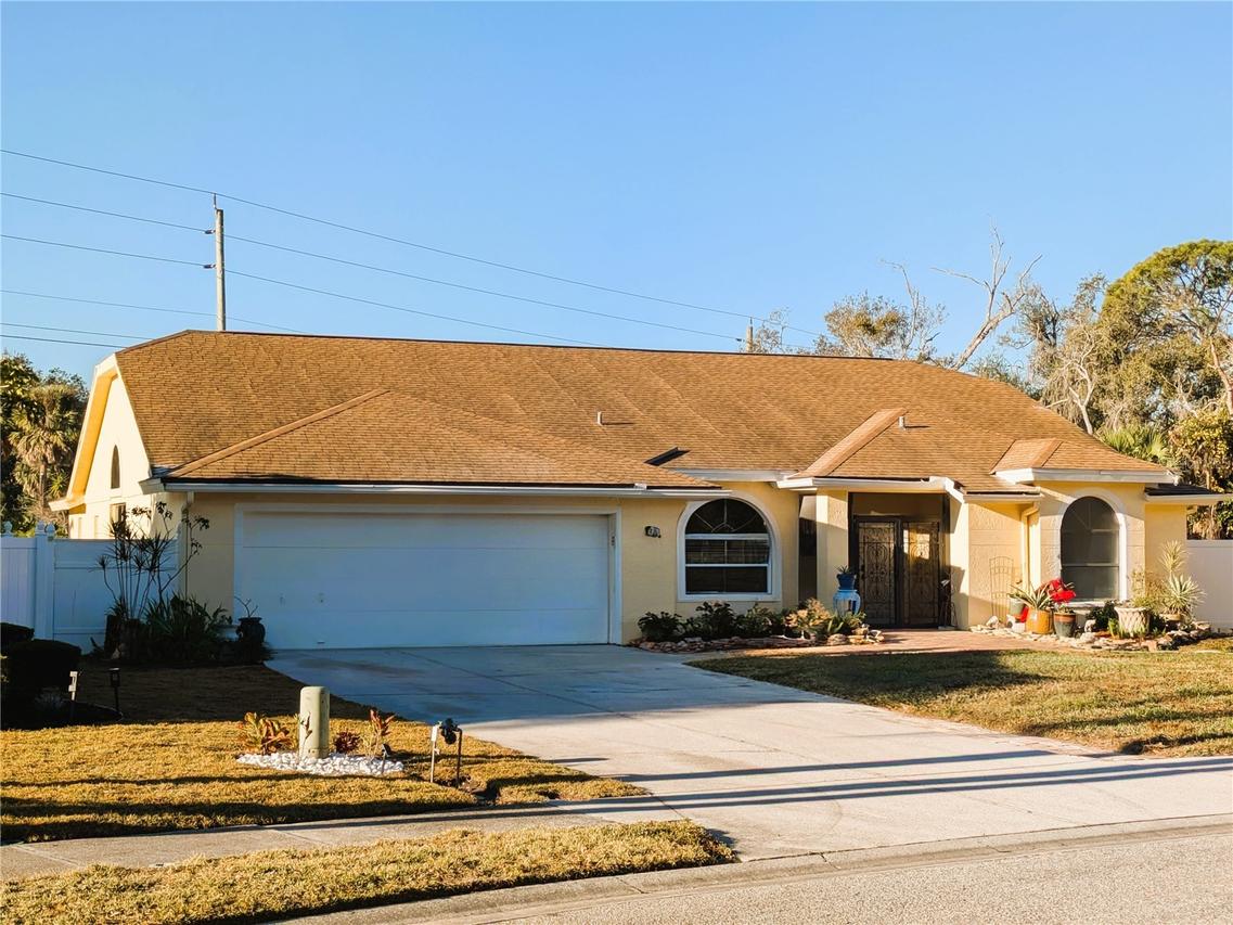 8432 Palm Lakes Ct., Sarasota, FL 34243