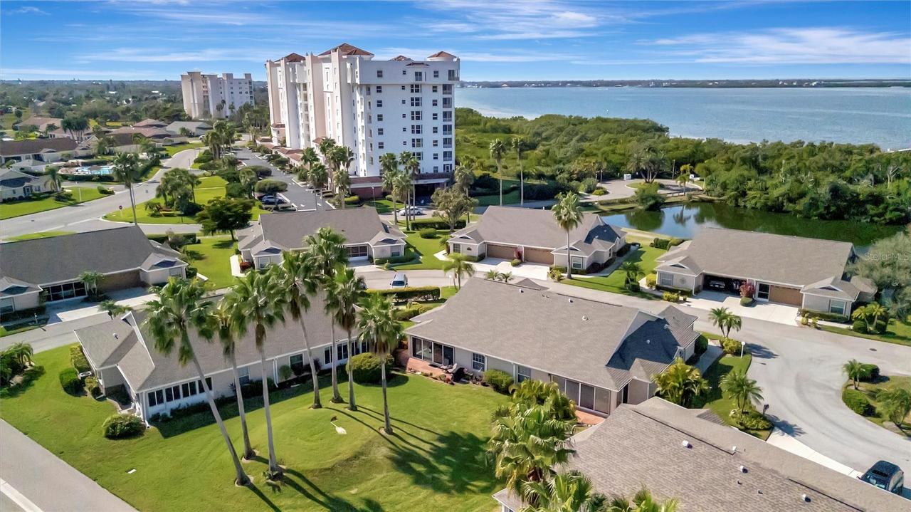 2905 Captains Ct., Palmetto, FL 34221