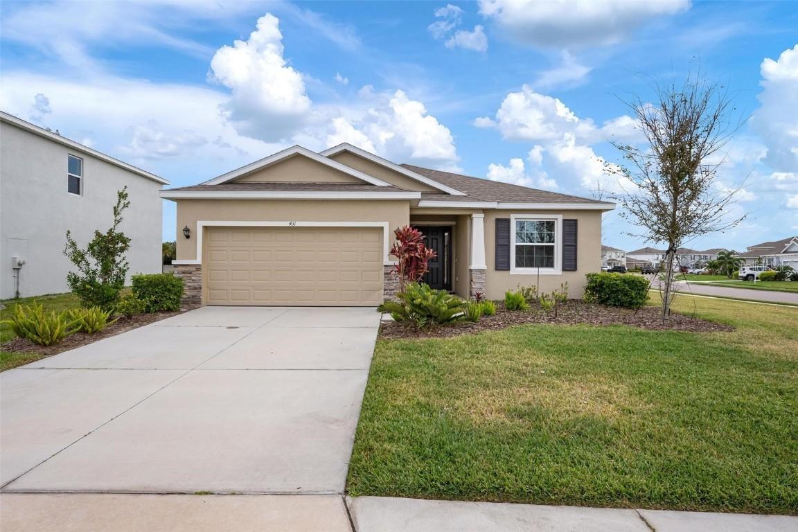 431 158th St., Bradenton, FL 34212