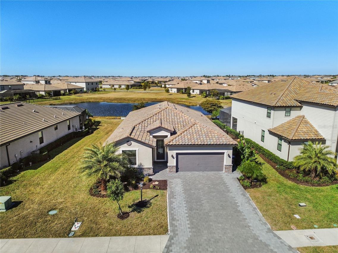 15719 Islandwalk Ave., Bradenton, FL 34211