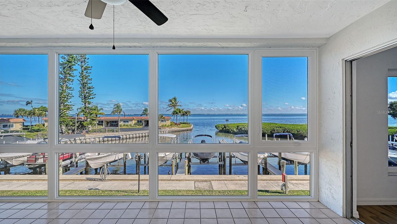 4960 Gulf Of Mexico Dr. #204, Longboat Key, FL 34228