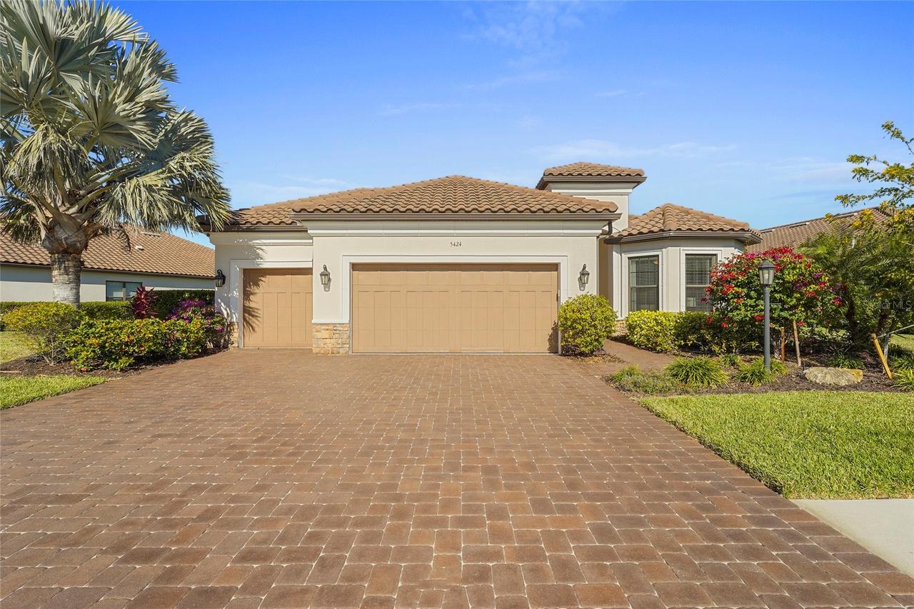 5424 Trails Bend Court St., Sarasota, FL 34238