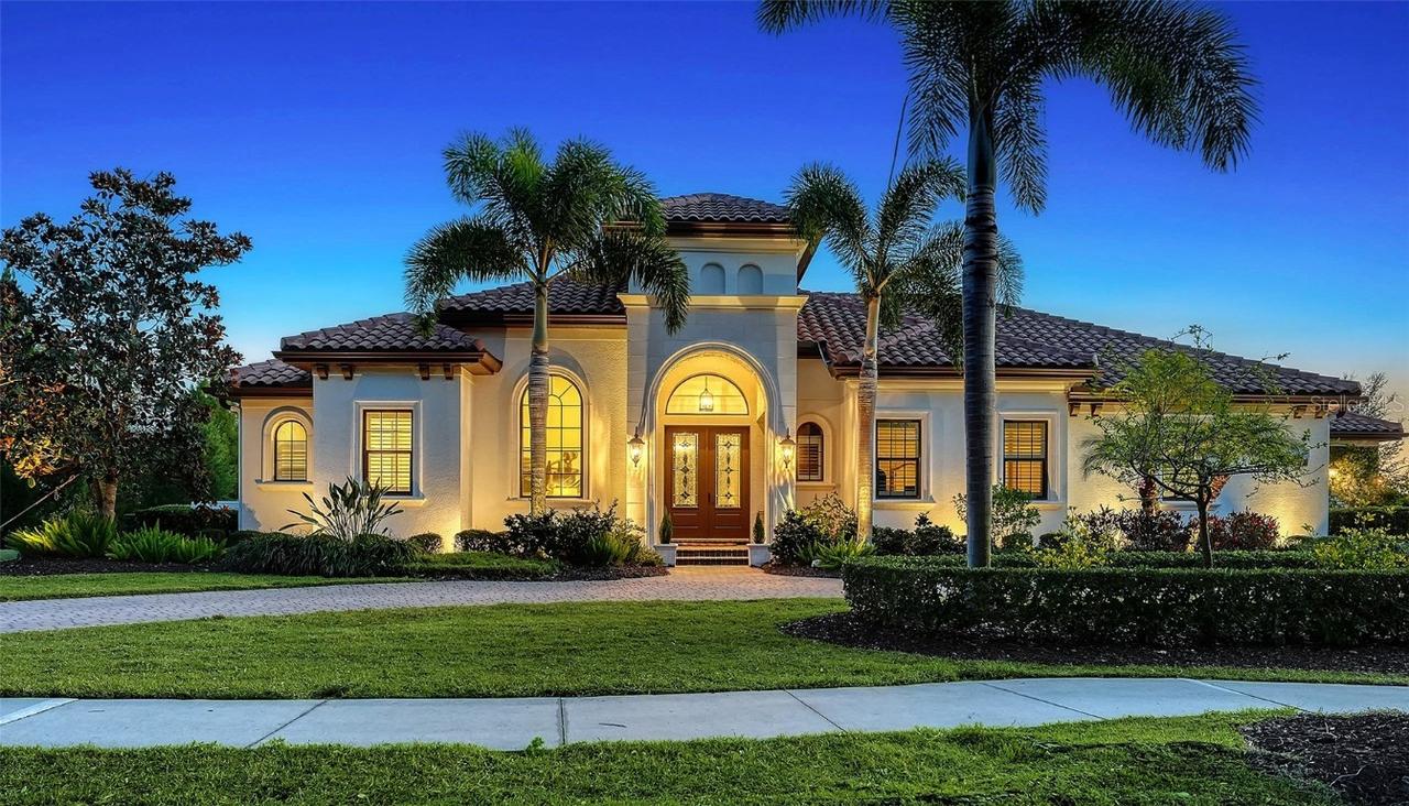 19420 Newlane Pl., Bradenton, FL 34202