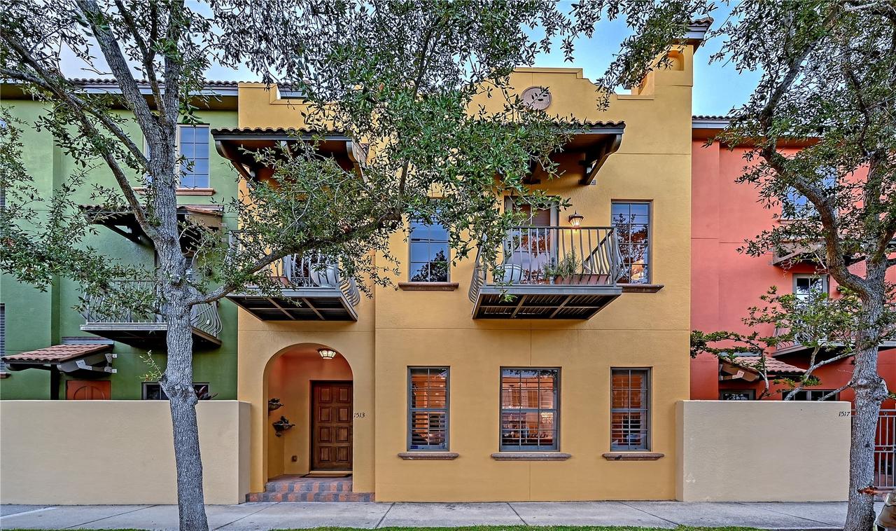 1513 Oak St. #18, Sarasota, FL 34236