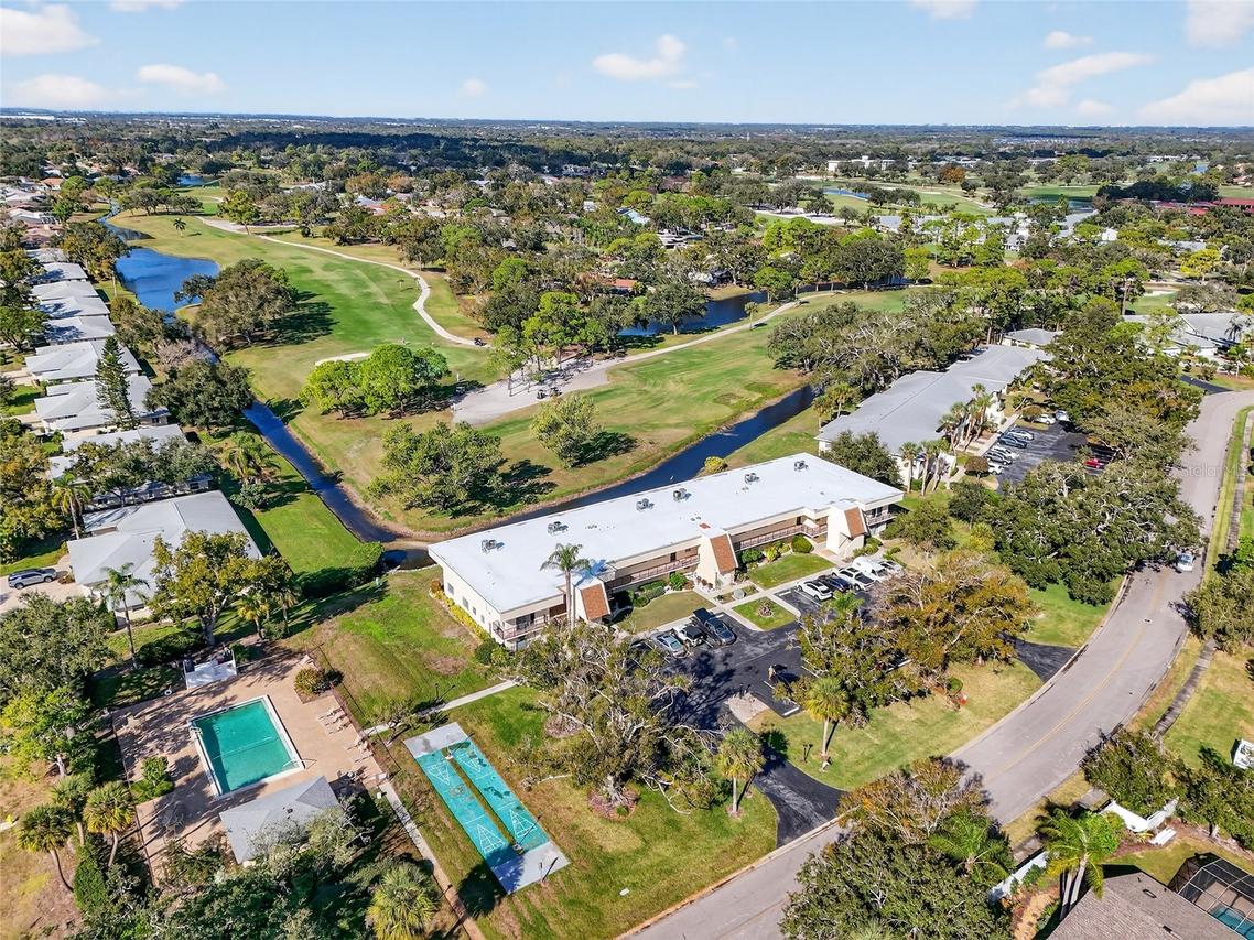 7880 Palm Aire Ln. #105, Sarasota, FL 34243