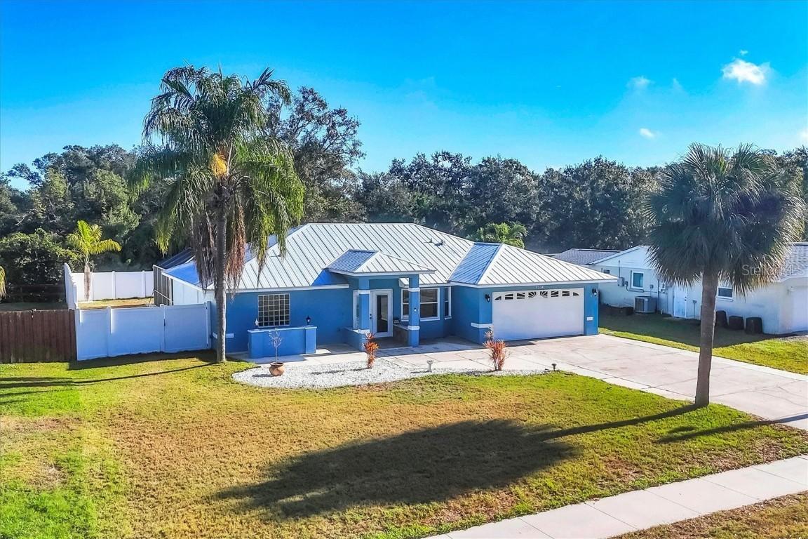 5334 San Jose Dr., Sarasota, FL 34235