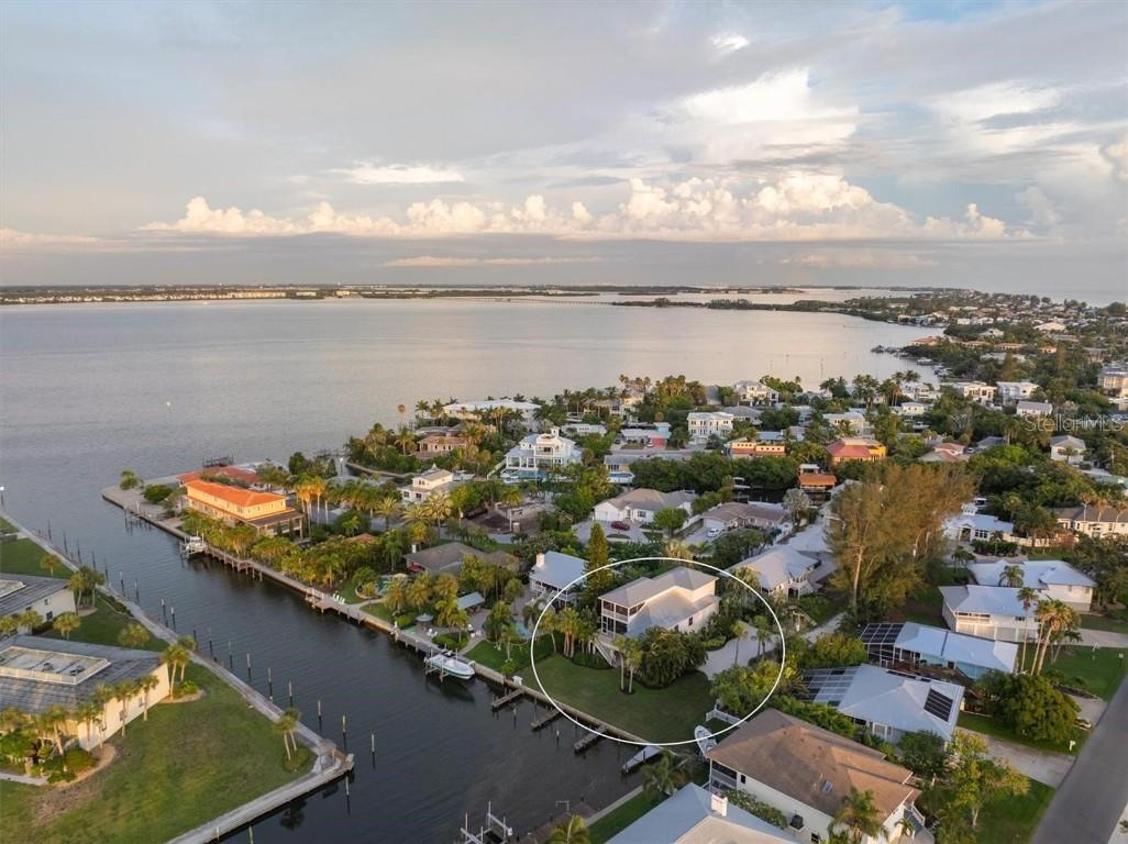 504 59th St., Holmes Beach, FL 34217