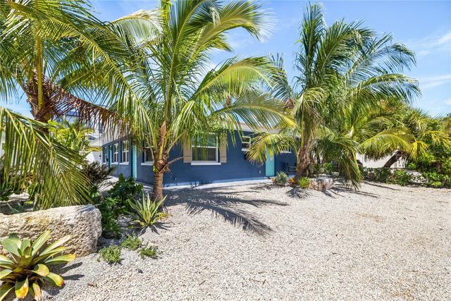 New Homes with In-ground Swimming Pools That Attend Anna Maria Elementary School: January 11th to January 17th