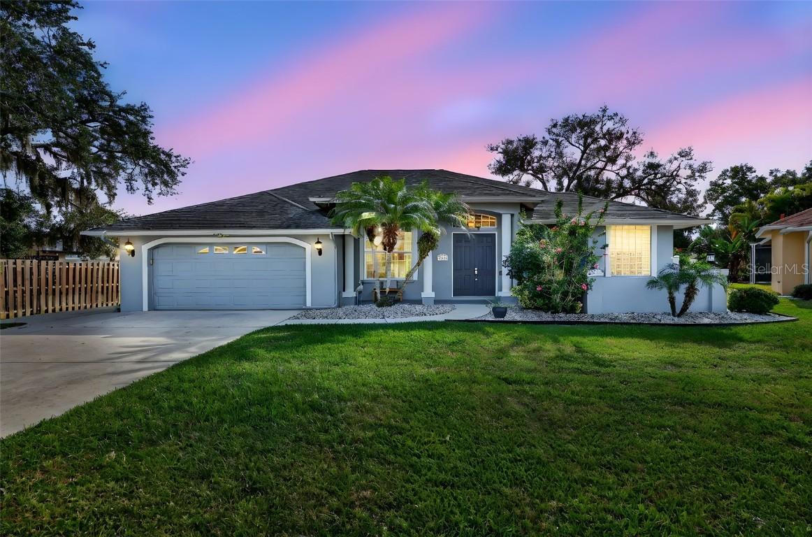 5722 Fern Oak Ct., Sarasota, FL 34232